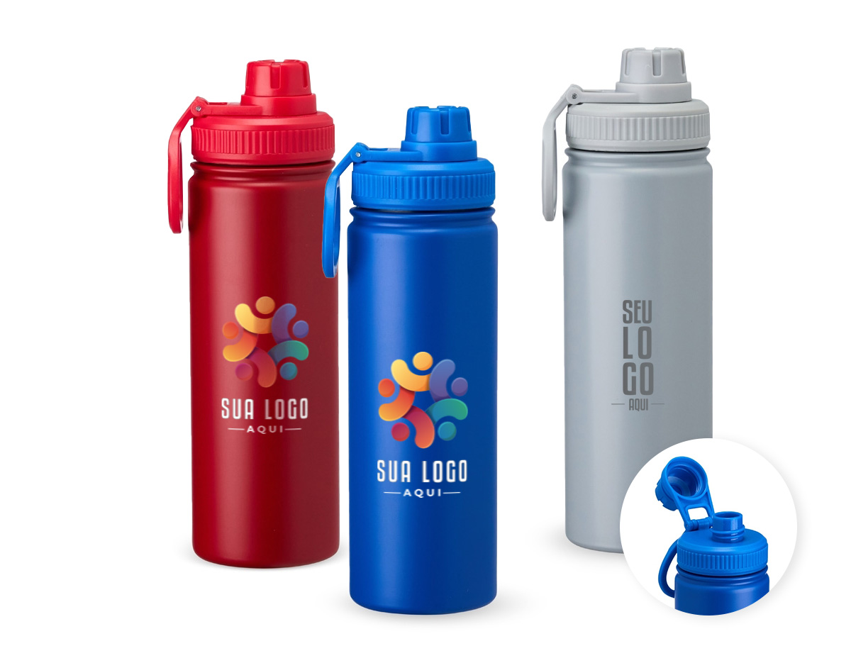 Uma garrafa leve e prática que também combina com todos os ambientes. Com capacidade de até 750ml, esta garrafa inox conta com uma pintura eletrostática, que garante uma cor duradoura e acabamento de maior qualidade e resistência. Sua tampa de plástico é rosqueável e conta com uma proteção no bocal e uma alça flexível, unindo cuidado e agilidade para o dia a dia.