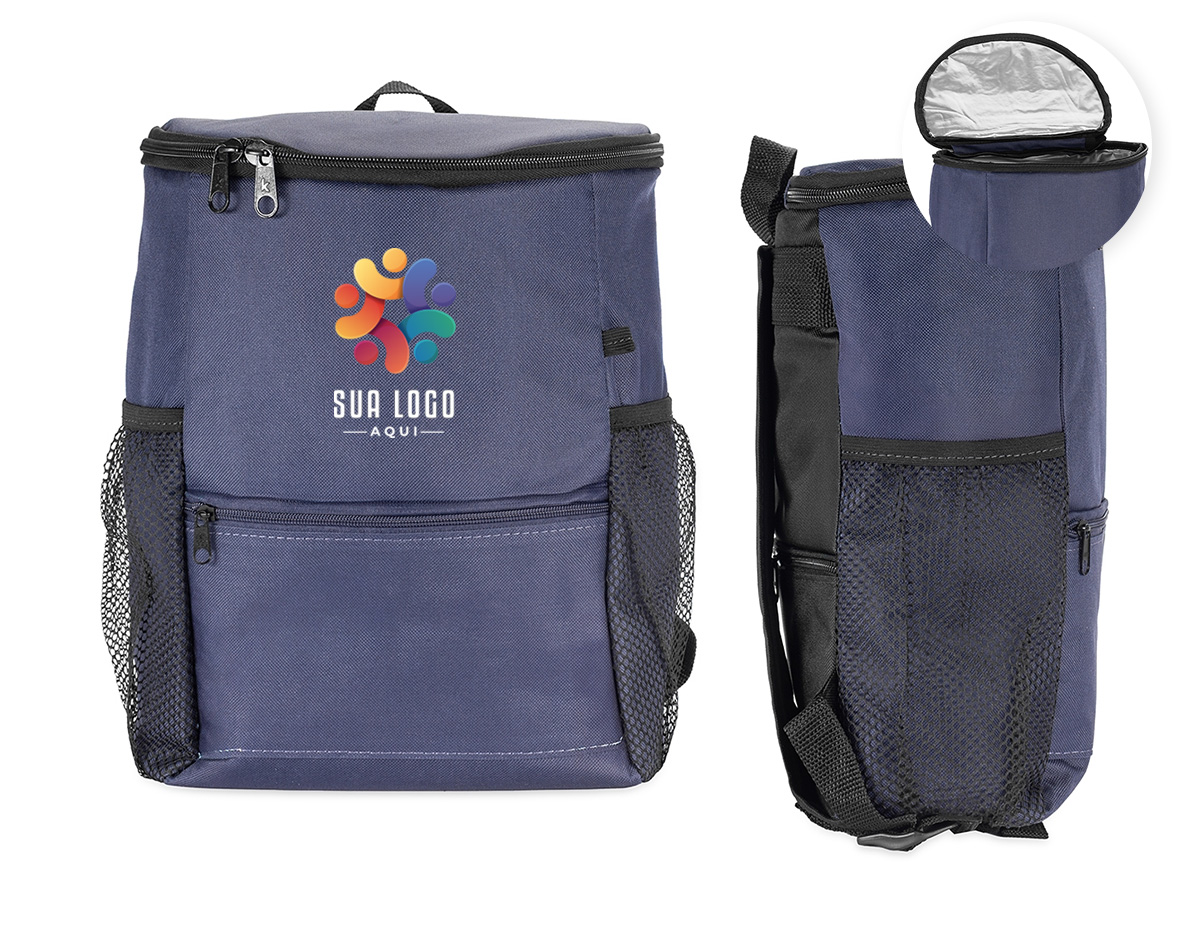 Leve alimentos e bebidas frescos por mais tempo em uma mochila térmica totalmente prática. Feita em nylon resistente à água, com revestimento interno em PEVA atóxico antivazamento e com capacidade máxima de 10 litros, esta mochila é uma opção versátil para carregar marmitas e lanches para o trabalho, escola, faculdade ou demais ambientes. Possui bolso em zíper na parte frontal e traseira para guardar pequenos objetos, além de um par de bolsos laterais em telas sob medidas para garrafas, o que contribui com mais possibilidades de organização para um melhor uso no dia a dia.
