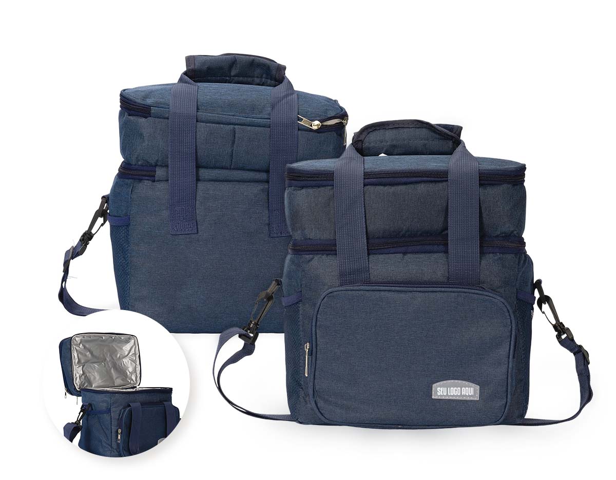 Bolsa térmica em Oxford resistente à água e capacidade máxima de 10 litros. Possui revestimento interno em PEVA, ideal para conservar a temperatura de alimentos e bebidas por mais tempo. Sua tampa apresenta revestimento térmico em folha de alumínio. Além disso, possui compartimento frontal externo e mais dois bolsos laterais em tela de nylon com elástico. Apresenta alças de mão com suporte de juntura e alça transversal removível.