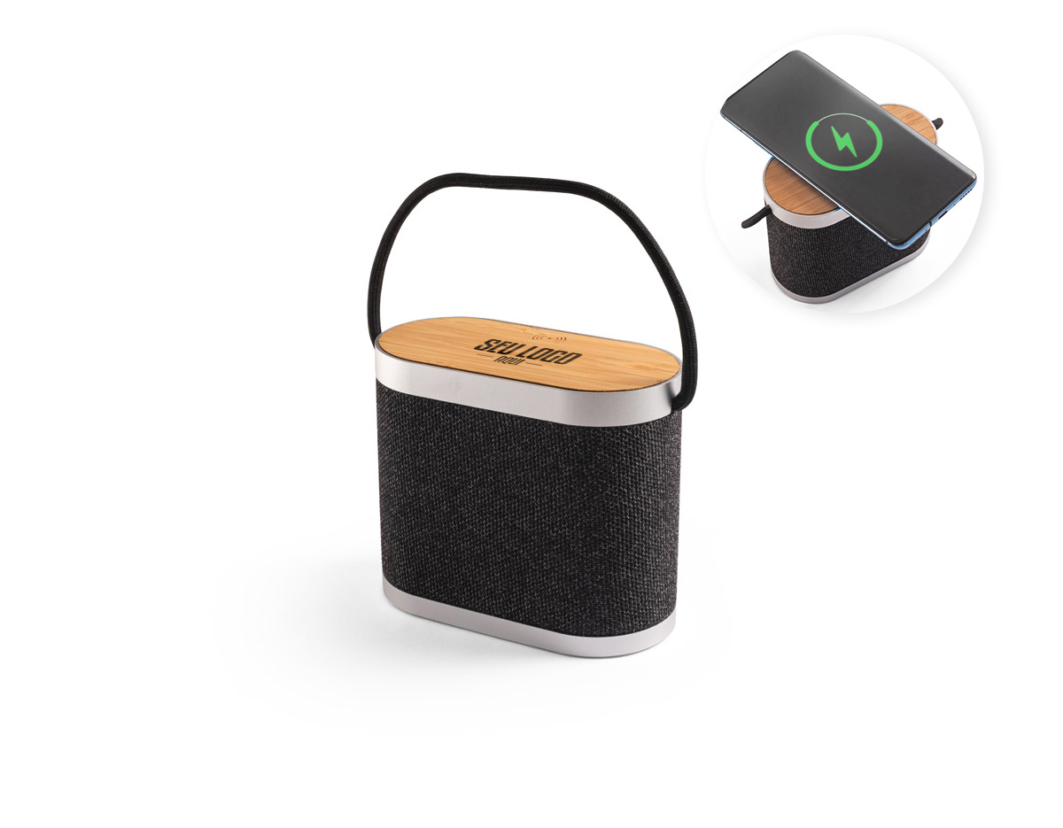 Caixa de som em bambu e poliéster 100% reciclado, com som potente de 5W e autonomia de 2h. Possui carregador wireless super-rápido de 15W no topo, ideal para quem busca praticidade e sustentabilidade. Conexão BT 5.3, compatível com smartphones com carregamento sem fio. Acompanha cabo USB-C. Um brinde moderno, útil e com apelo ecológico.