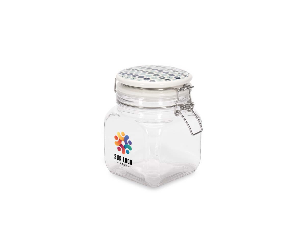 Pote de vidro multifuncional com capacidade de 700ml. Ideal para armazenar alimentos de forma segura, conta com tampa com fechamento hermético, anel de vedação e trava de segurança, garantindo maior conservação e frescor do conteúdo por mais tempo.