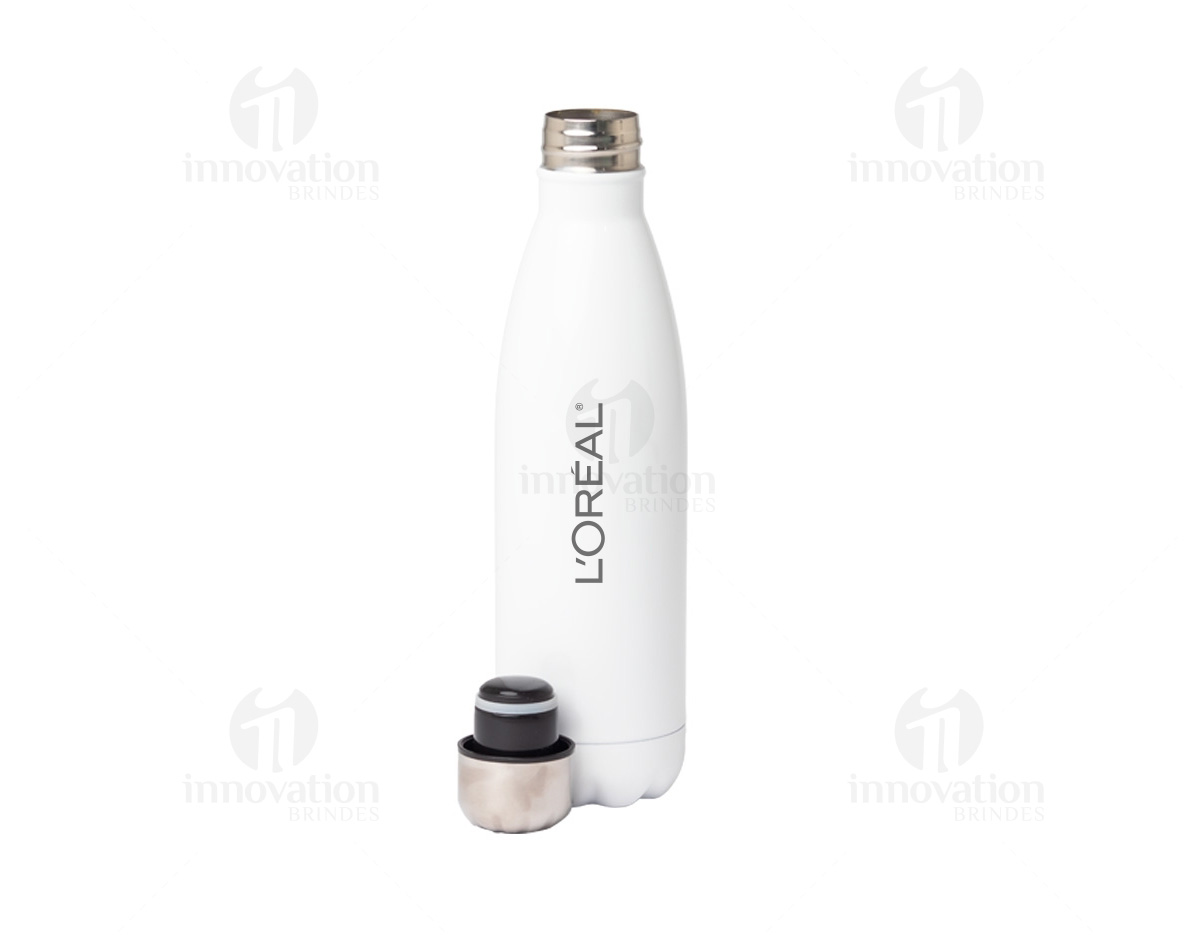 Garrafa térmica feita em inox 304, com capacidade de 500ml. O seu acabamento em um tom brilhante se sobressai entre outros acessórios e itens de uso diário.
