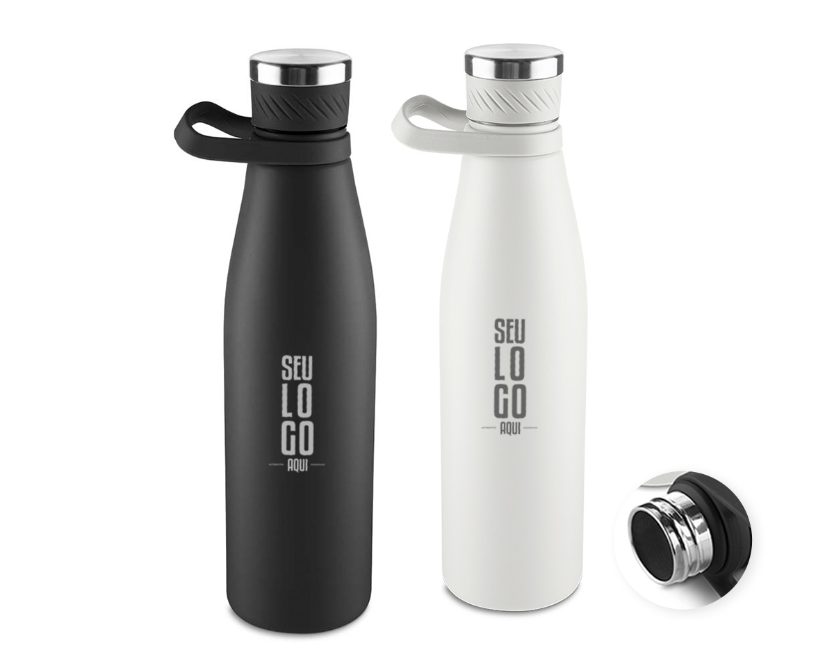 Garrafa térmica de 750 ml com parede dupla em inox (interno 304 / externo 201), acabamento com pintura a pó e tampa em inox 201 com anel de silicone para vedação, possui alça em silicone para transporte.