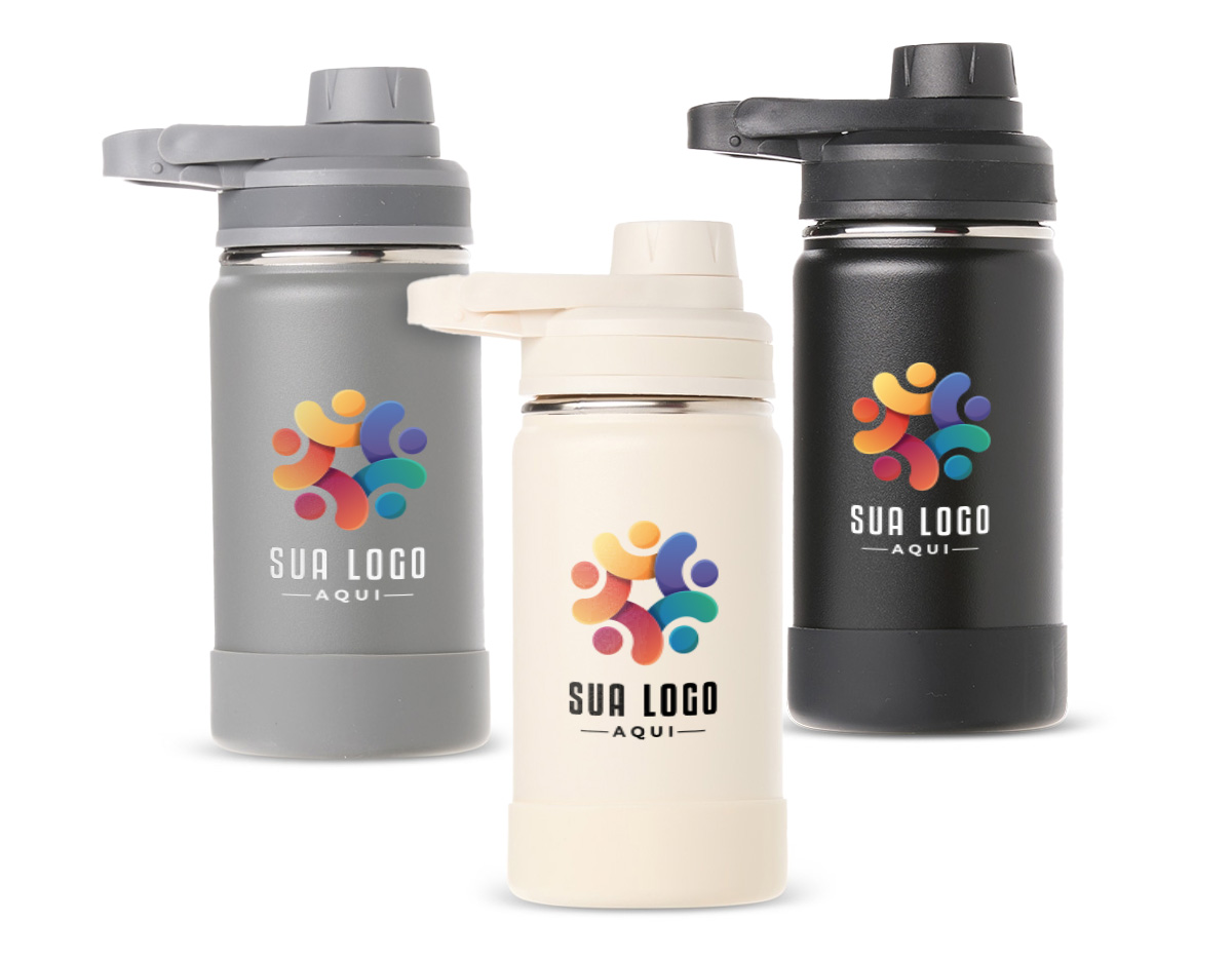 Garrafa térmica em inox, pintura eletrostática e capacidade para até 350ml. Conta com estrutura de parede dupla e vedação a vácuo, permitindo conservar a temperatura de líquidos por mais tempo. Possui tampa rosqueável com protetor para o bocal e alça fixa para facilitar o transporte. Acompanha protetor para a base em silicone.