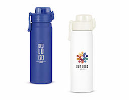 Garrafa térmica com capacidade para até 680ml. Feita em inox 304, possui estrutura de parede dupla e vedação a vácuo, permitindo a conservação da temperatura de líquidos por mais tempo. Conta com tampa rosqueável com trava de segurança, botão de acionamento para abrir a tampa protetora do bocal e alça para transporte. Acompanha um canudo plástico para encaixe no interior da garrafa.